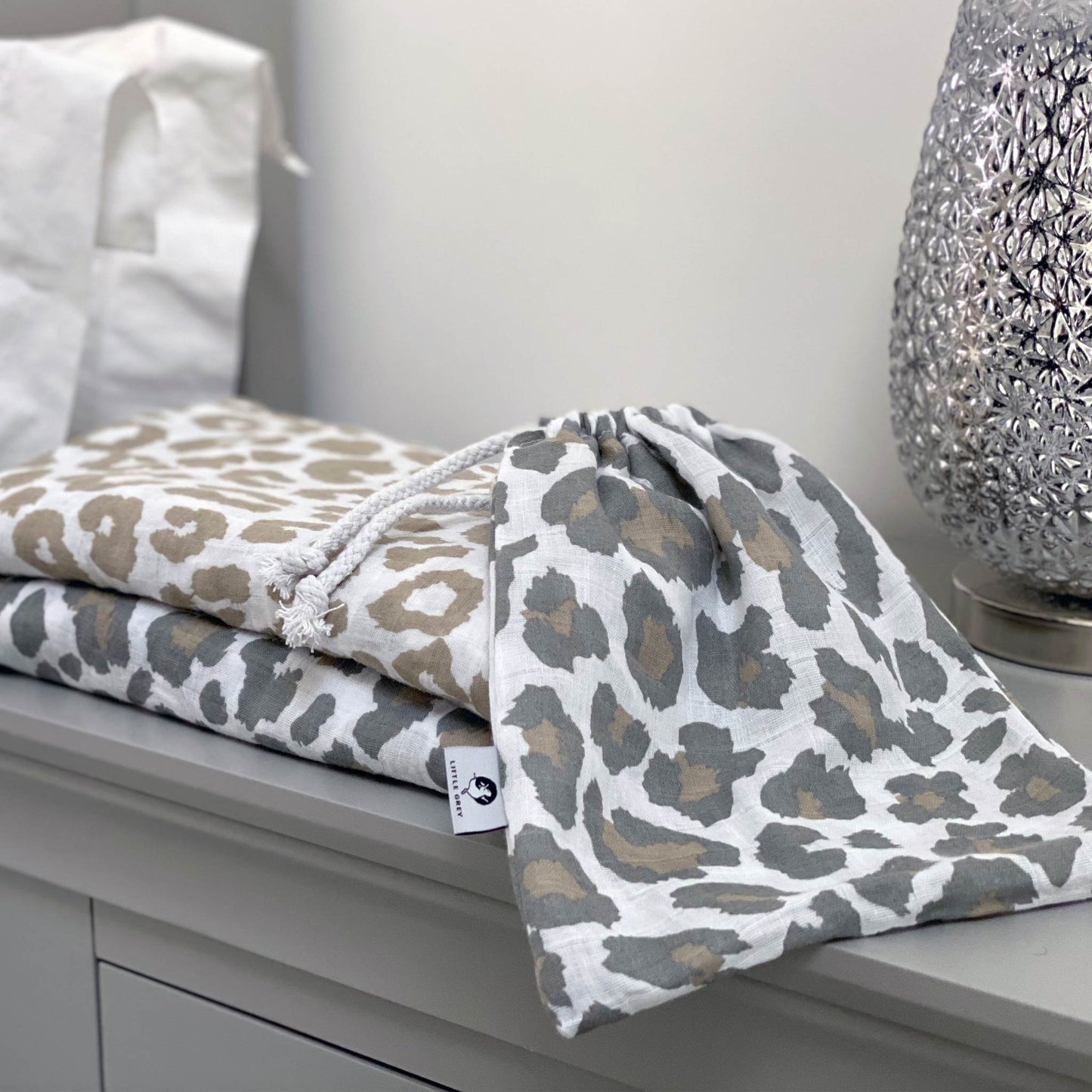 PACK OF TWO EXTRA LARGE 100% ORGANIC COTTON MUSLINS