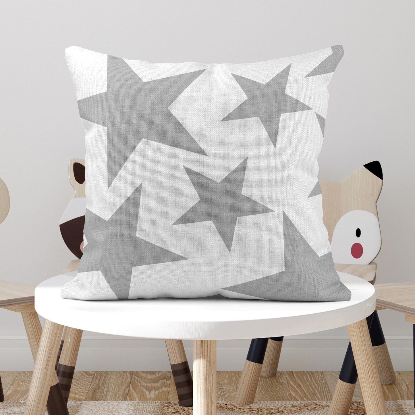 BIG STARS SCATTER CUSHION